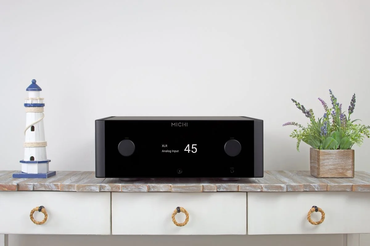 Rotel Michi X3 — vue 4