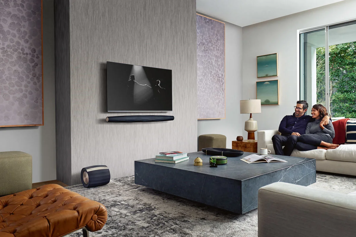 Bowers & Wilkins Formation Bar