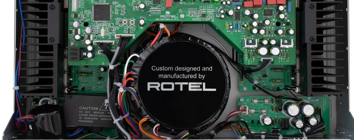 ROTEL RA-1572 MKII — vue 3
