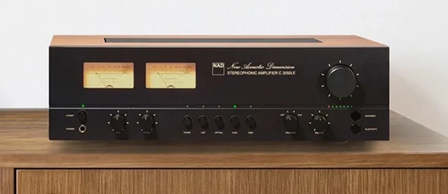 NAD C3050 — vue 2